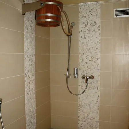 Kiekut Apartment *
